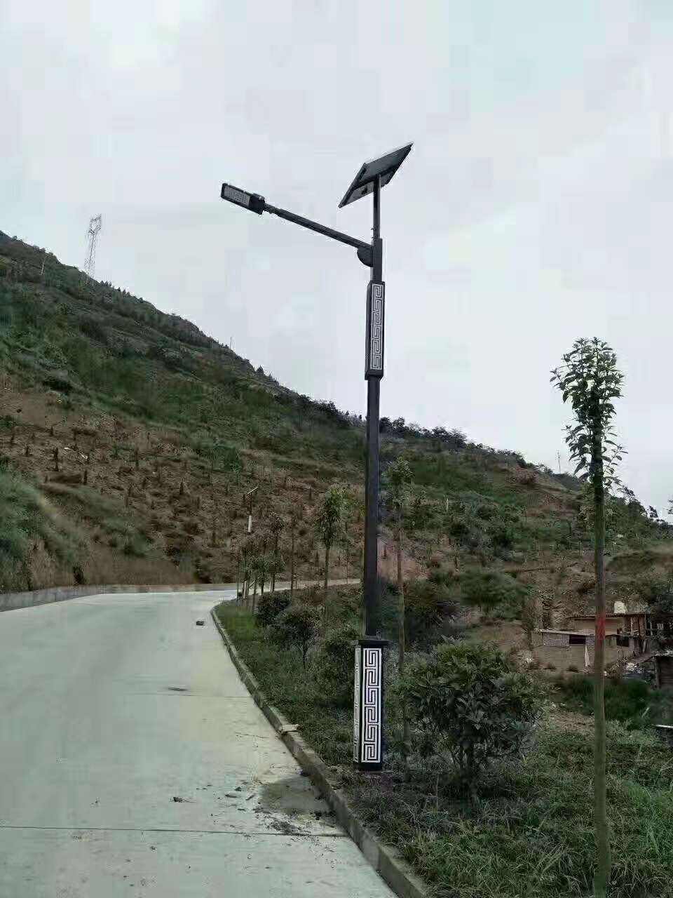 内江仿古太阳能路灯